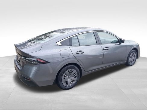 New 2026 Nissan Sentra SV w/ Floor Mat Package FWD image 5