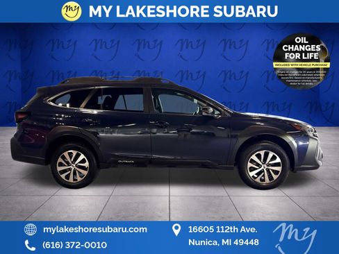 Certified 2025 Subaru Outback Premium AWD/4WD image 10