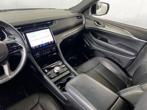 Used 2022 Jeep Grand Cherokee Overland image 24