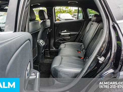 Used 2025 Mercedes-Benz GLA 250 image 20
