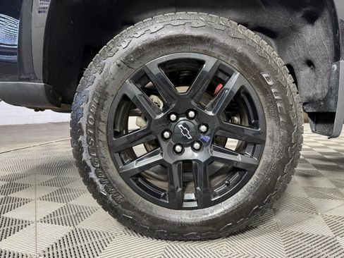 Used 2021 Chevrolet Silverado 1500 LT Trail Boss image 44