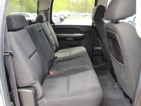 Used 2014 Chevrolet Silverado 2500 LT w/ Snow Plow Prep Package image 39