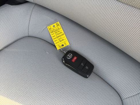 Certified 2026 Toyota Corolla Cross LE image 34