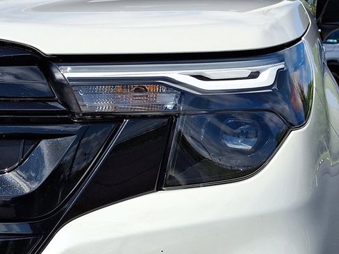 Certified 2025 Subaru Forester Sport AWD/4WD image 11