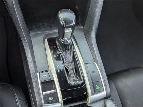 Used 2020 Honda Civic Sport image 12