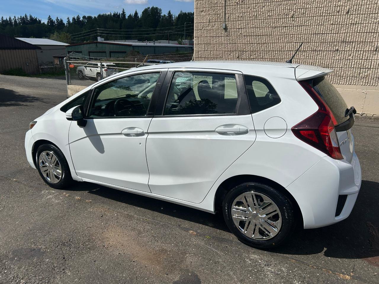 Used 2015 Honda Fit LX image 7