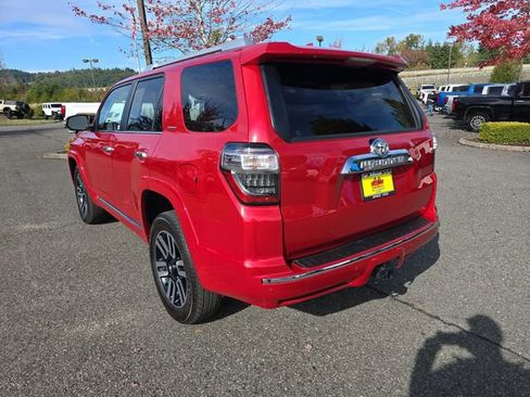 Used 2022 Toyota 4Runner Limited image 4