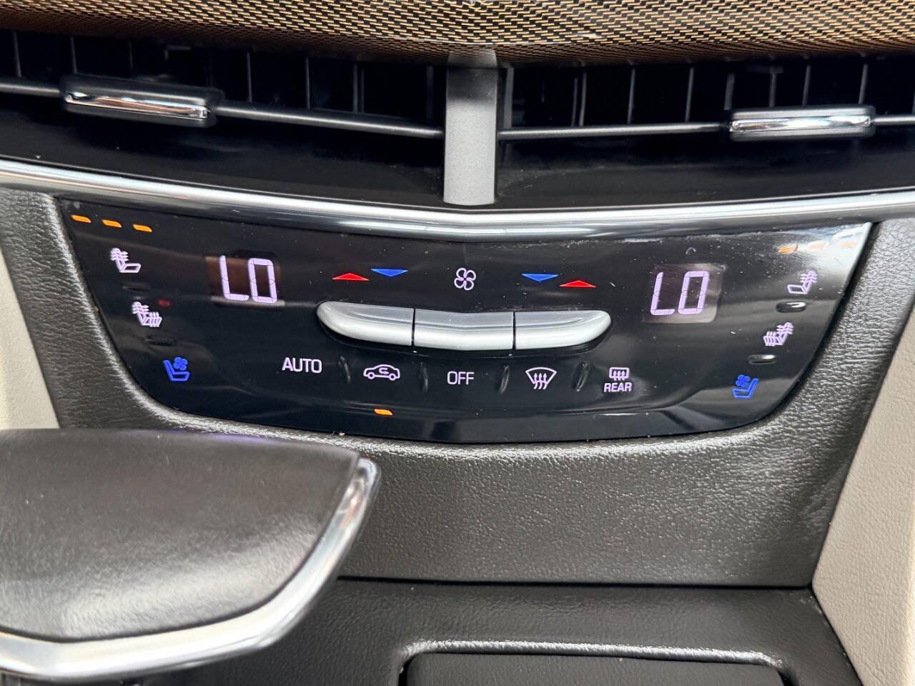 Used 2018 Cadillac CT6 Luxury AWD/4WD image 47