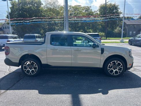 New 2025 Ford Maverick Lariat AWD/4WD image 5