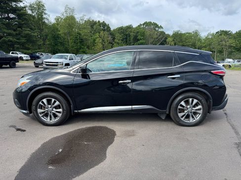 Used 2017 Nissan Murano Platinum FWD image 2