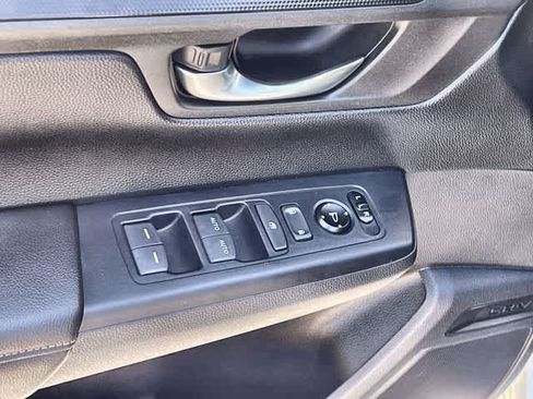 Certified 2025 Honda CR-V Sport image 30