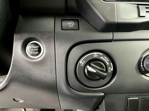 Certified 2025 Nissan Frontier S AWD/4WD image 37