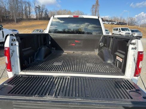 Used 2018 Ford F150 XLT image 10