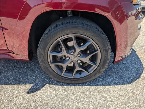 Used 2019 Jeep Grand Cherokee Limited X AWD/4WD image 9
