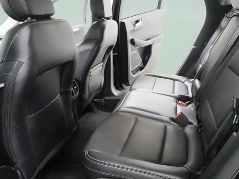 Used 2025 Ford Escape Platinum AWD/4WD image 24