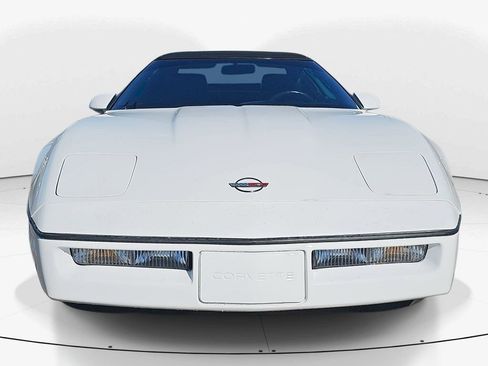 Used 1990 Chevrolet Corvette Base image 9