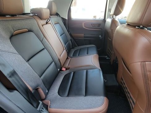 Used 2024 Ford Bronco Sport Outer Banks image 43