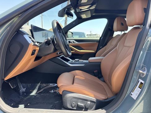Used 2025 BMW M440i RWD image 24