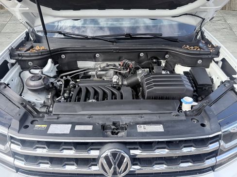 Used 2018 Volkswagen Atlas S image 58