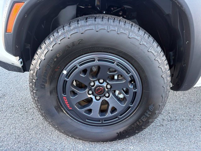 Used 2026 Nissan Frontier PRO-4X AWD/4WD image 13