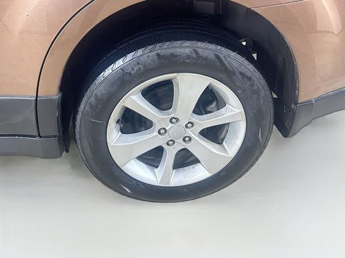 Used 2013 Subaru Outback 2.5i Premium image 20