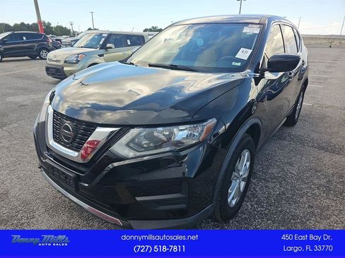 Used 2018 Nissan Rogue S AWD/4WD image 1