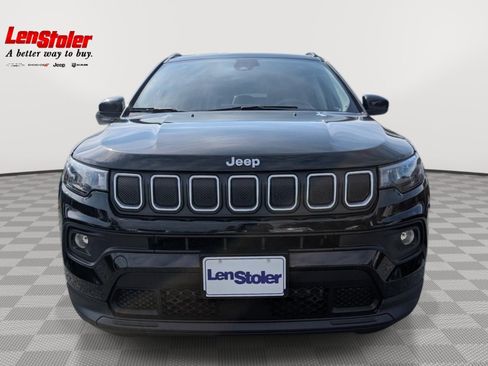 Used 2022 Jeep Compass Latitude AWD/4WD image 8