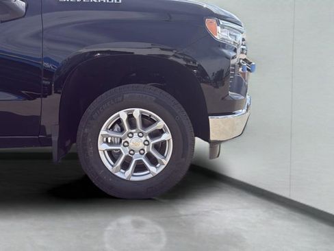 New 2025 Chevrolet Silverado 1500 LT image 13