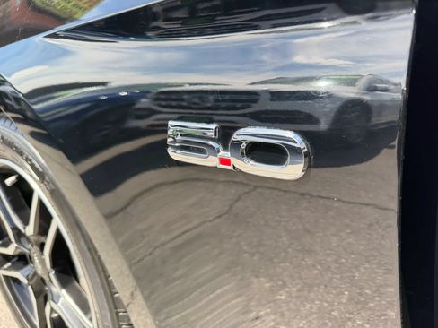 Used 2019 Ford Mustang GT Premium RWD image 9