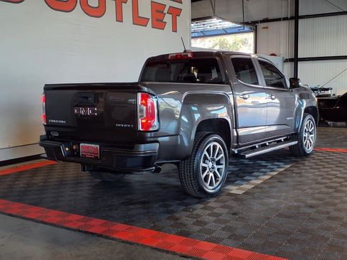 Used 2019 GMC Canyon Denali image 7