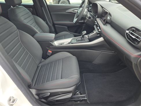 Used 2023 Dodge Hornet GT w/ GT Blacktop Package AWD/4WD image 27