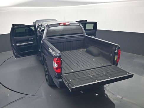 Used 2017 Toyota Tundra SR5 w/ TRD Off Road Package AWD/4WD image 51