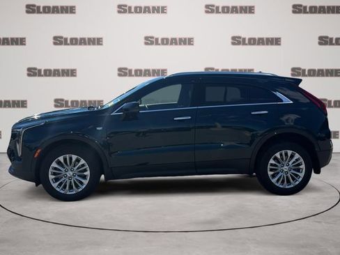 Used 2024 Cadillac XT4 Luxury w/ Cold Weather Package AWD/4WD image 2