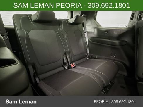 New 2026 Jeep Grand Cherokee L Laredo AWD/4WD image 27