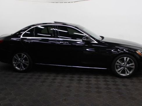 Used 2018 Mercedes-Benz C 300 Sedan w/ Premium Package image 4