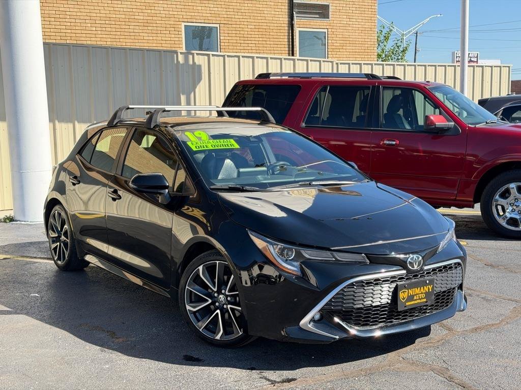 Used 2019 Toyota Corolla XSE FWD image 39