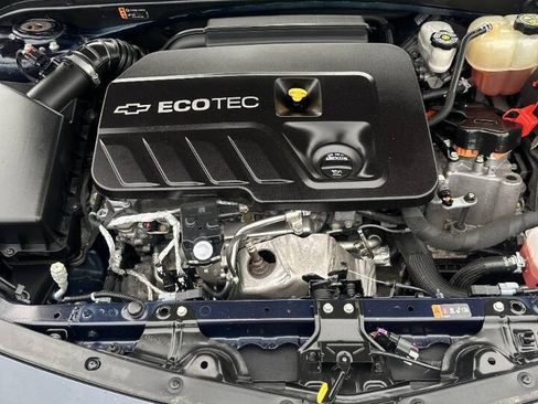 Used 2017 Chevrolet Malibu Hybrid w/ Driver Confidence Package FWD image 13