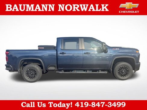 Used 2021 Chevrolet Silverado 2500 LT w/ Z71 Sport Edition AWD/4WD image 6
