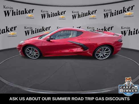 Used 2024 Chevrolet Corvette Stingray Premium Cpe w/ Z51 Performance Package RWD image 6