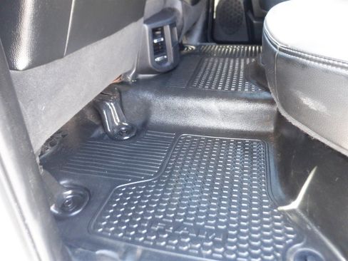 Used 2022 RAM 2500 Tradesman image 10