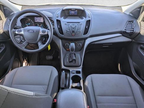 Used 2015 Ford Escape SE image 15