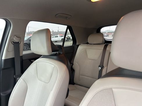 Used 2023 Kia Niro EX image 13