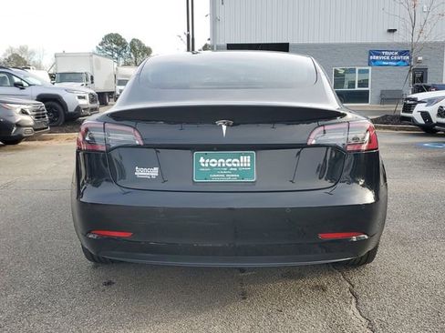 Used 2019 Tesla Model 3 Mid Range image 5