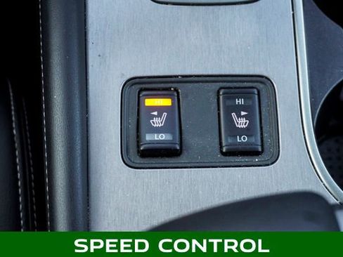 Used 2024 Nissan Murano SV image 19