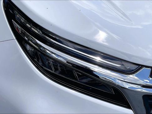 Certified 2024 Chevrolet Equinox LT FWD image 27