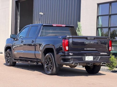 Used 2022 GMC Sierra 1500 Elevation AWD/4WD image 3