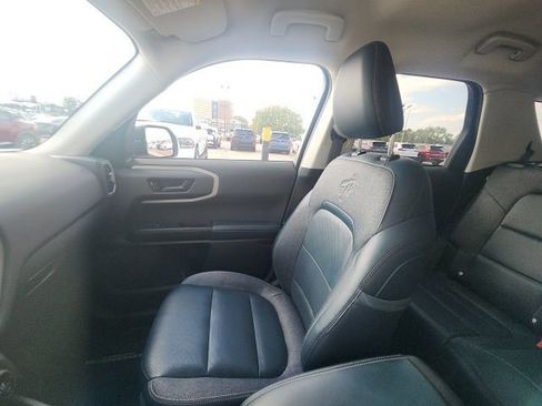 Used 2021 Ford Bronco Sport Outer Banks w/ Outer Banks Package (96D) image 31