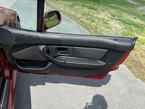 Used 2002 BMW Z3 2.5i image 36