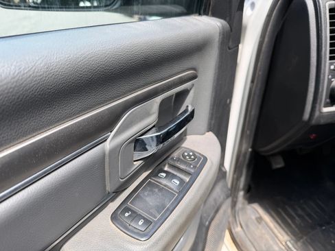 Used 2018 RAM 5500 Tradesman w/ Power & Remote Entry Group AWD/4WD image 7