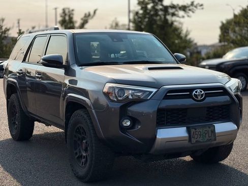 Certified 2023 Toyota 4Runner TRD Off-Road Premium AWD/4WD image 7